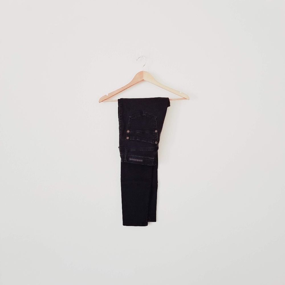 ROCK & REPUBLIC Black Kashmiere Denim Leggings, 12